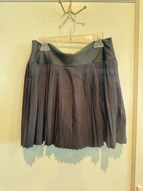 New Mix Pleated Mini Skirt in Black